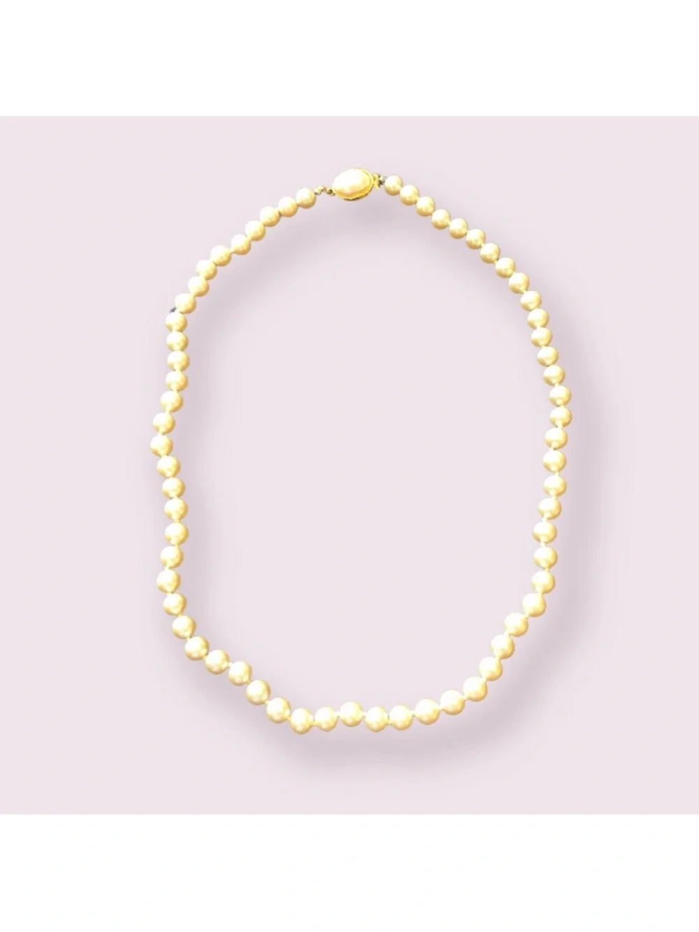 Neiman Marcus Vintage Faux Pearl Necklace Signed NM 21”